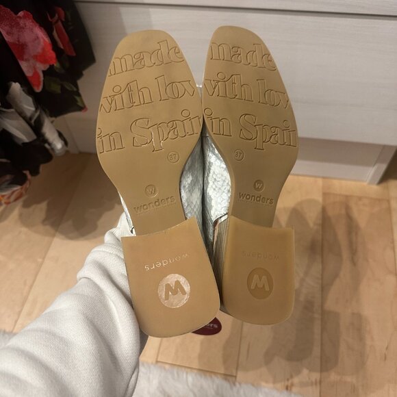 BNWT Wonders Paloma (Silver/Off White) 37 - Picture 6 of 8